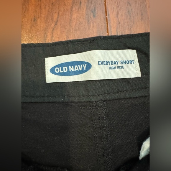 Classic Black Women's Shorts - Picture 2 of 5